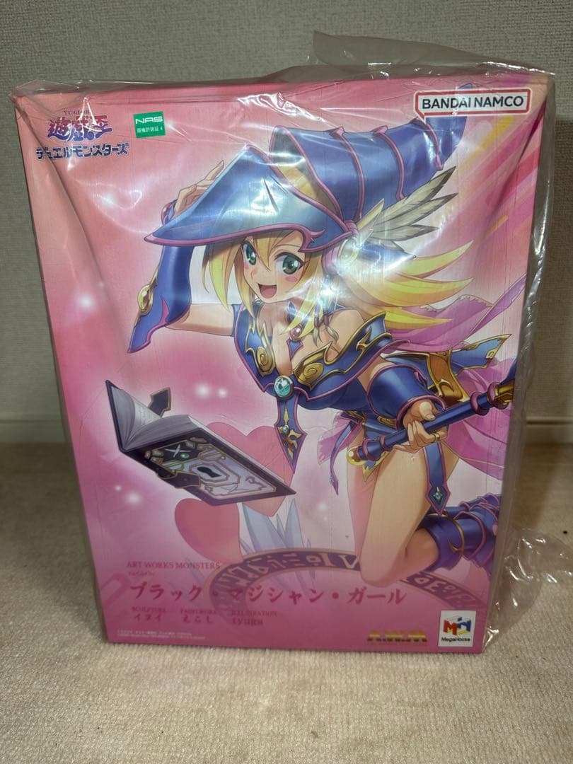 【新品未開封】ブラックマジシャンガール　メガハウス