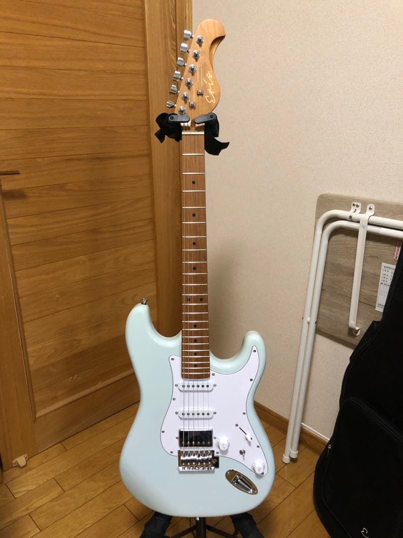 Eris.エレキギター ストラトキャスタータイプ