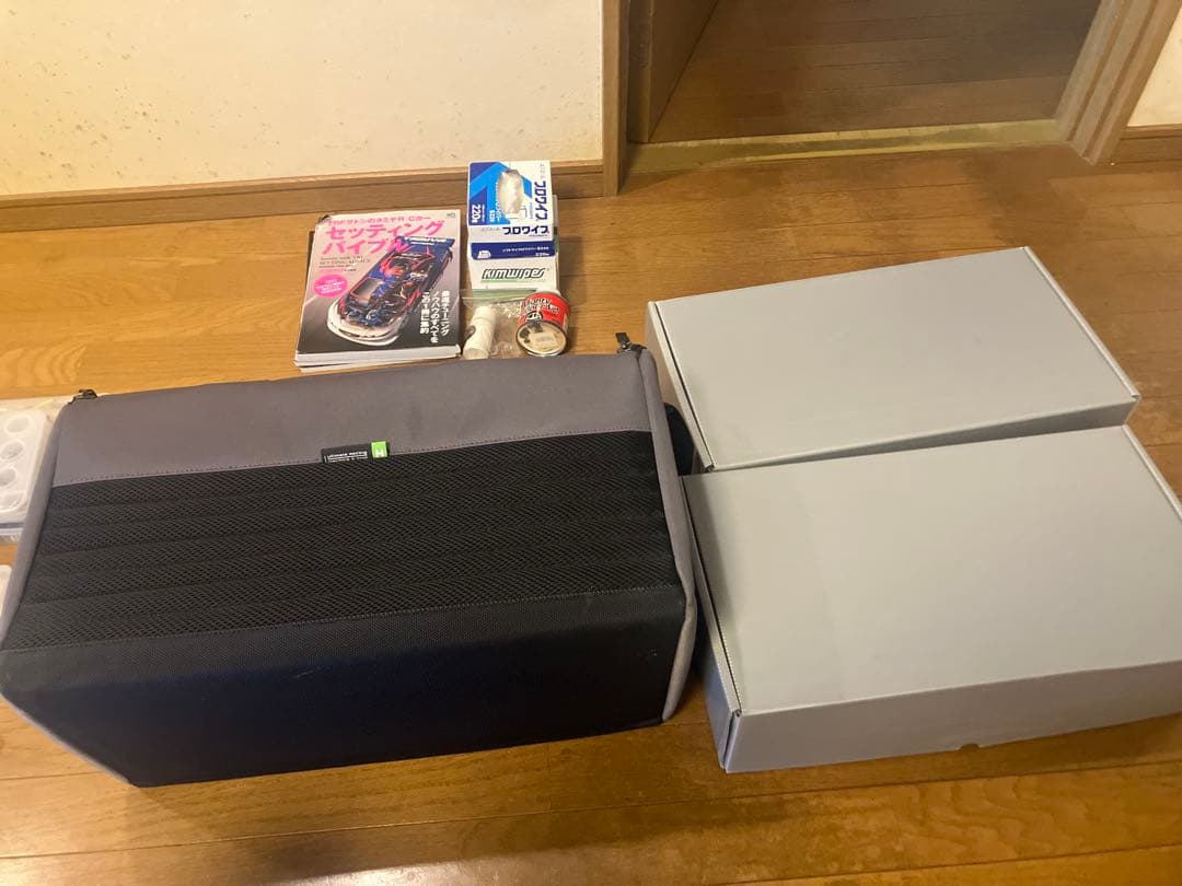 タミヤパーツ多数他　キャリングバック付き