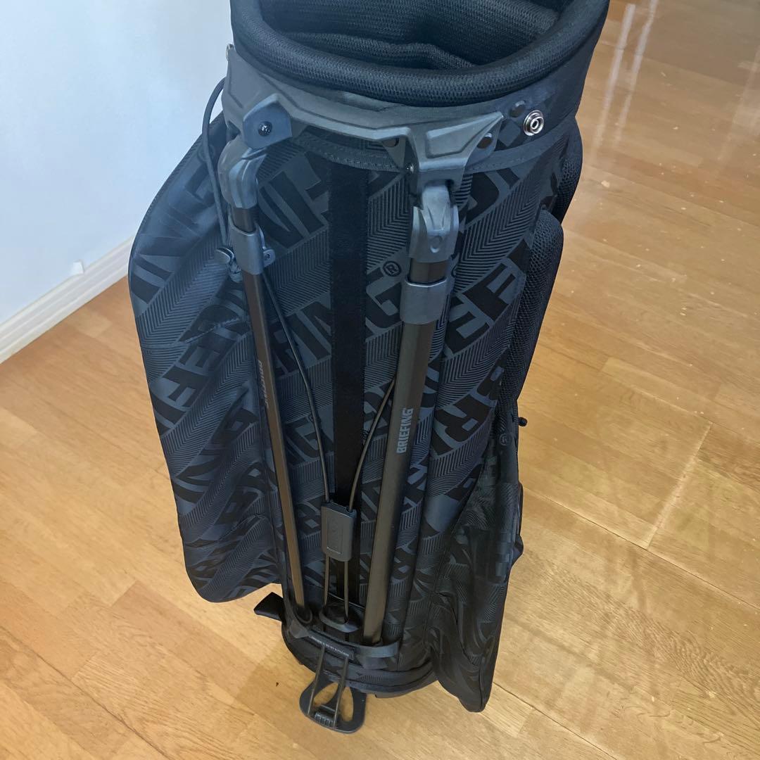 美品ブリーフィングキャディバックヘッドカバーセット