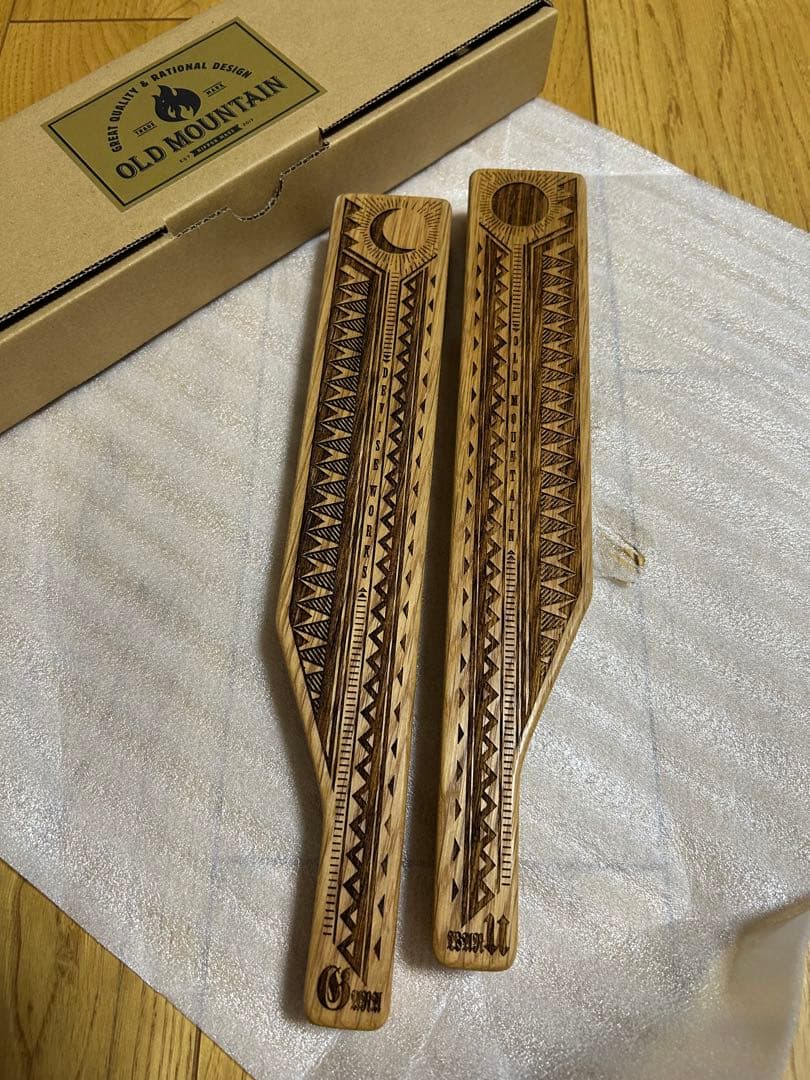 devise works hijiwaru oldmountainオーク月と太陽