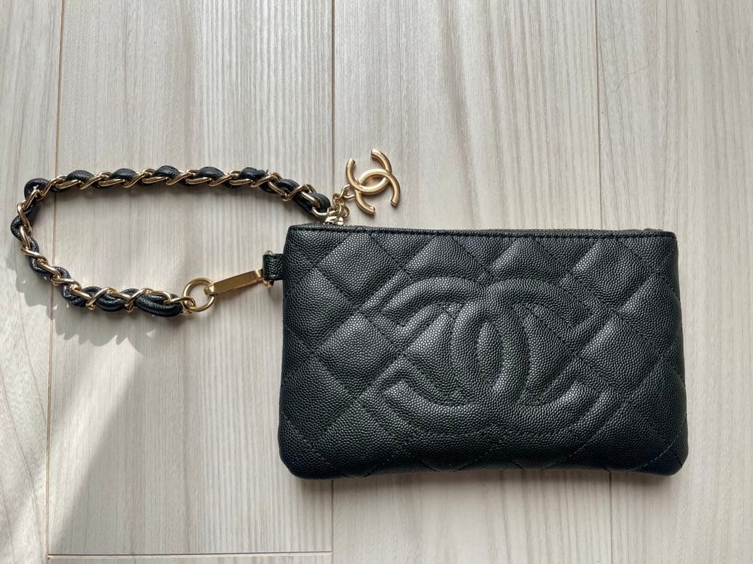 【美品】CHANEL ブラック ポーチ