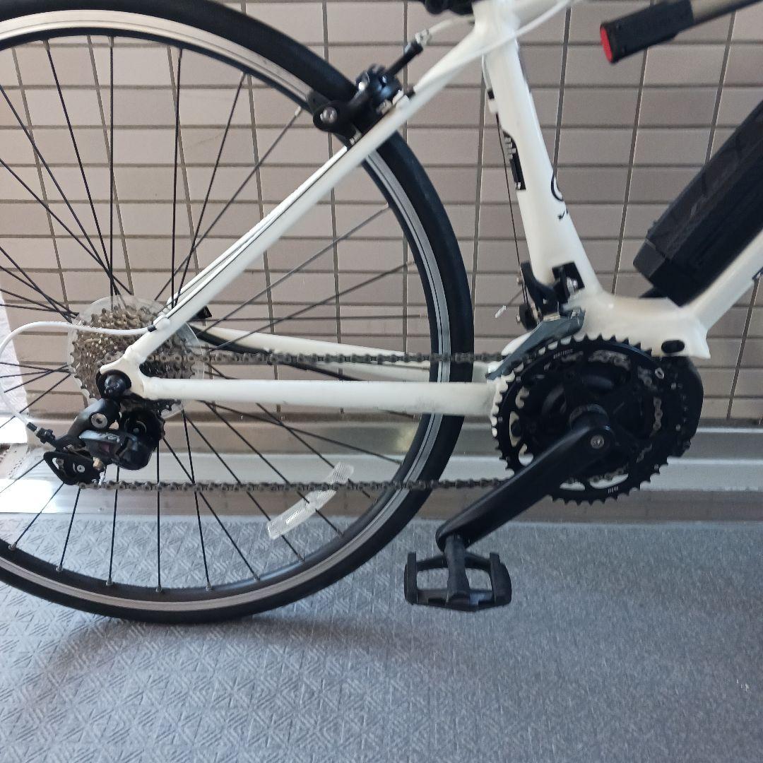 YAMAHA YPJ C 電動アシスト付きホワイトクロスバイク