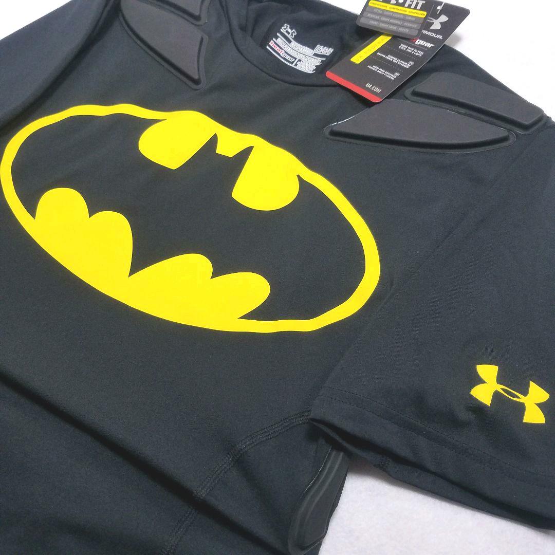 【国内未販売モデル・タグ付き新品‼】アンダーアーマー　パッド付　アメフト　シャツ