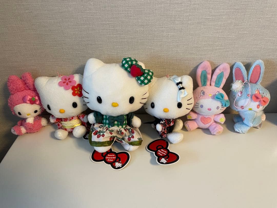 ハローキティ　浴衣　キーホルダー　マスコット　うさぎ　ぬいぐるみ　いちご　レトロ