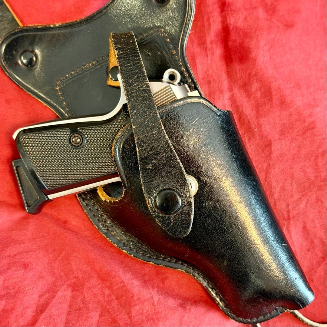 整備済 私服警察官用 革製 ショルダーホルスター スナブノーズ リボルバー 用