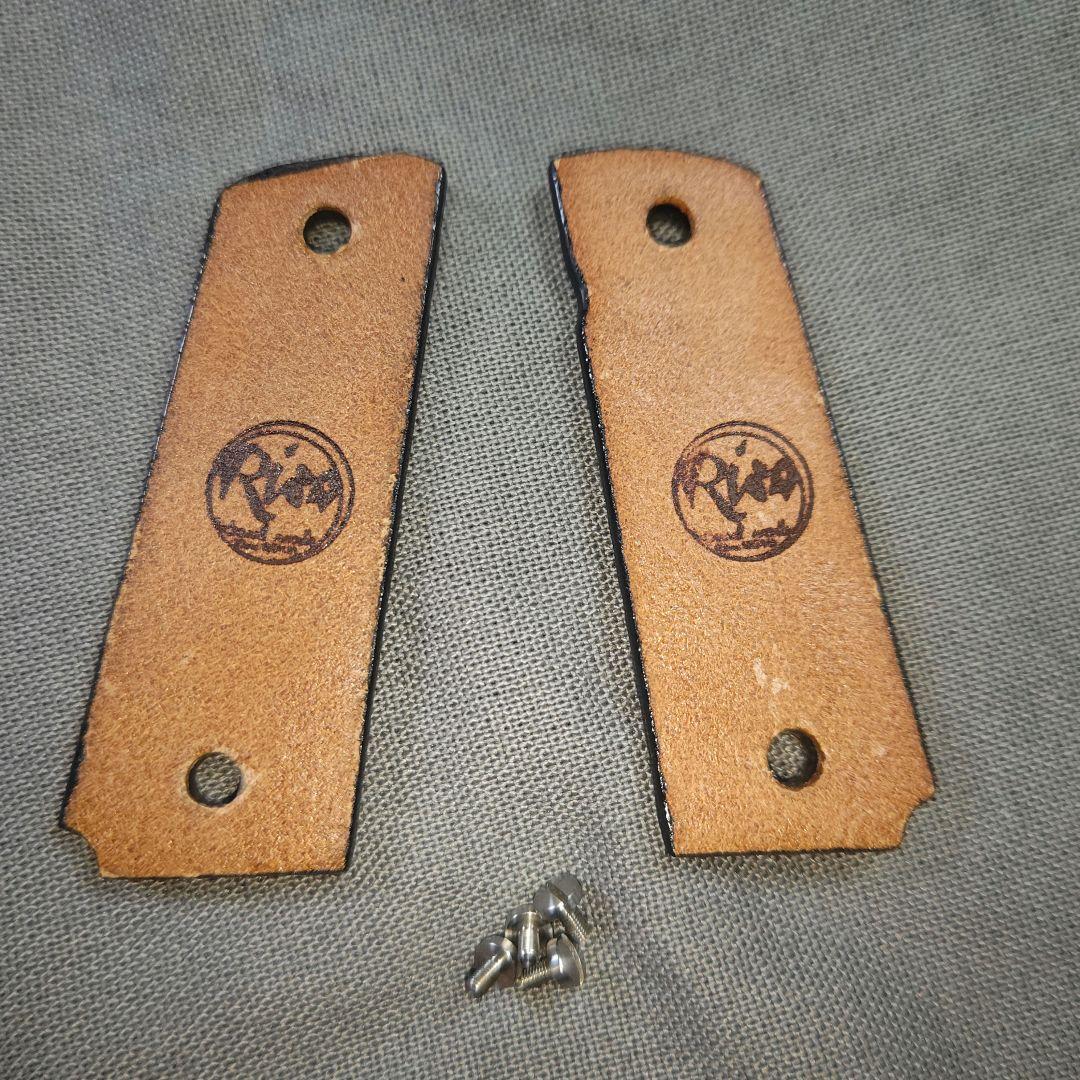 Rise Leather Works製　エレファントレザー ガバメント用グリップ