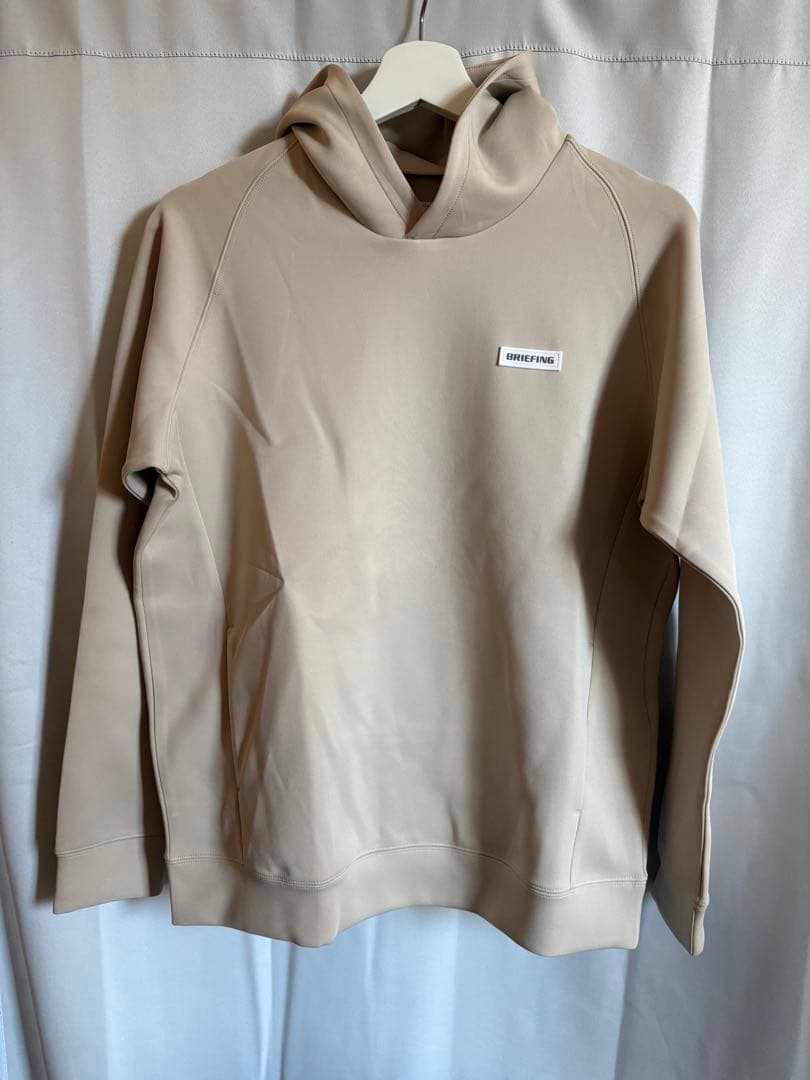 【新品】BRIEFING ブリーフィング ゴルフ　フーディ　ベージュ　パーカーL