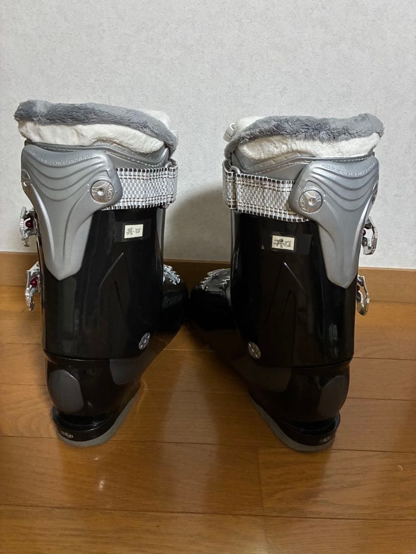 ⚪︎Nordica NF 5 男性用スキーブーツ　25cm