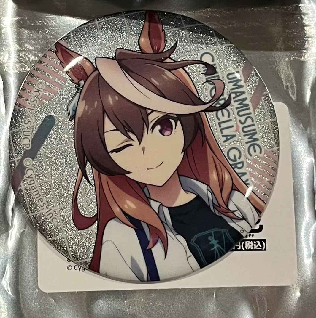 ウマ娘　シンボリルドルフ　グリッター缶バッジ　 マルイ　10点