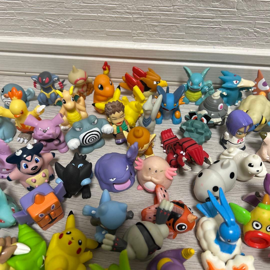 【希少品】ポケモンキッズ　ポケモン指人形豪華200個セット①