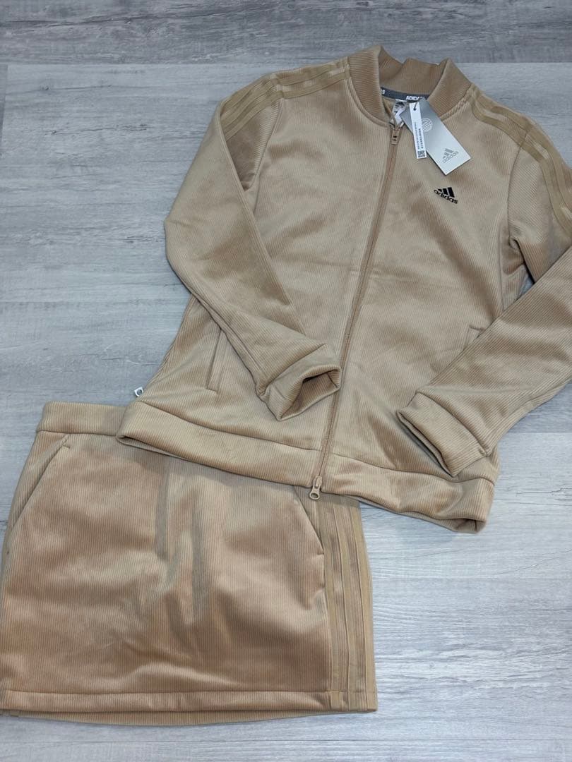 新品　Lサイズ　アディダスゴルフウェア　コーデュロイセットアップ上下　ベージュ