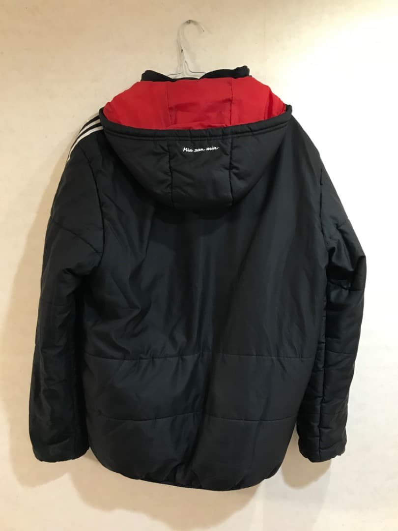 adidas　FC BAYERN MUNCHEN　ジャケット