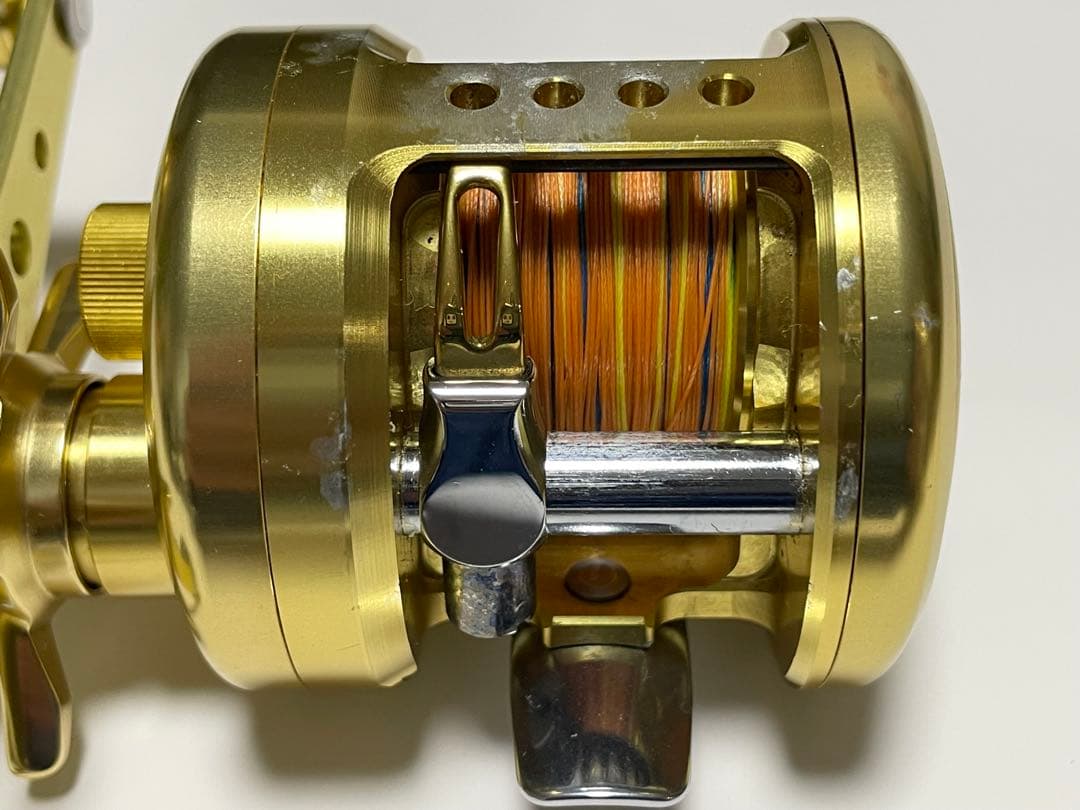 ダイワ　ミリオネア CV-Z 100SFR ＋パワーハンドルノブ