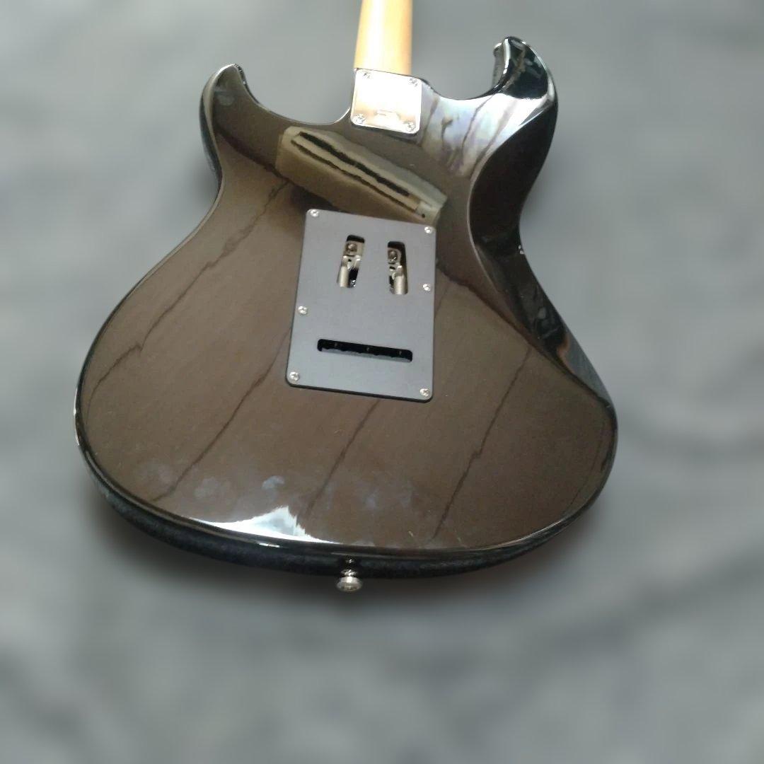 ELIOTH S-305　　ブラック　メイプルネック　コイルタップモデル