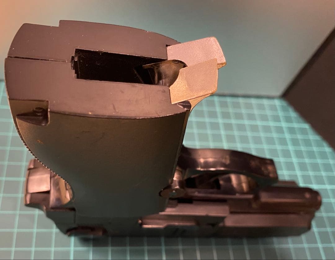 【送料無料】超希少 BANDAI コンバットロボ ブローバック ガンマジン 本体