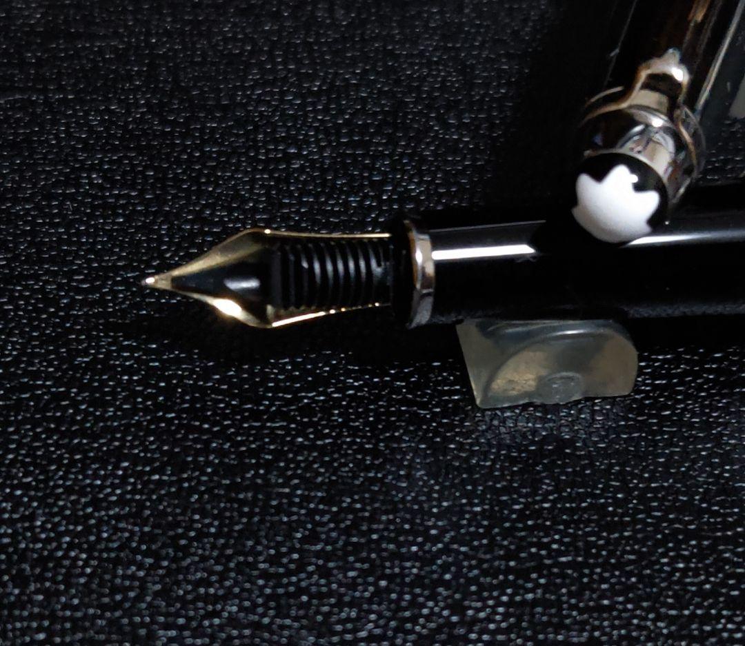 MONTBLANC 万年筆 ソリテール