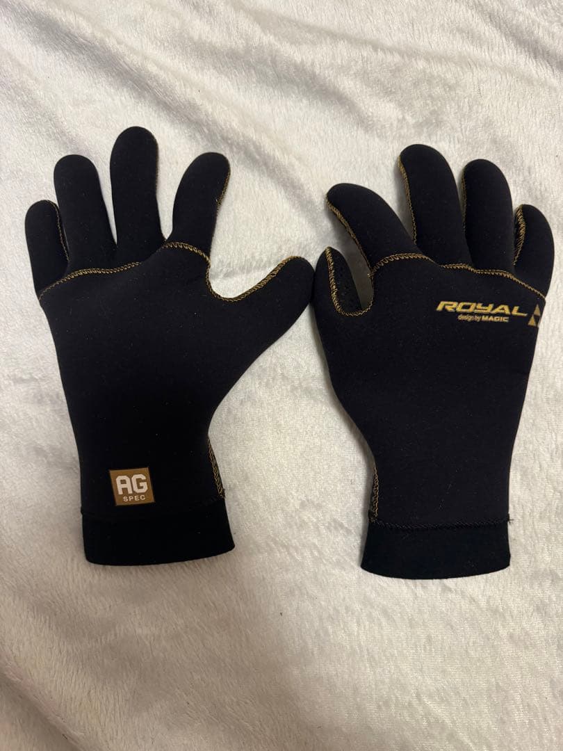新品　 Magic サーフィン　グローブ ロイヤルマジック　2mm Ｌ