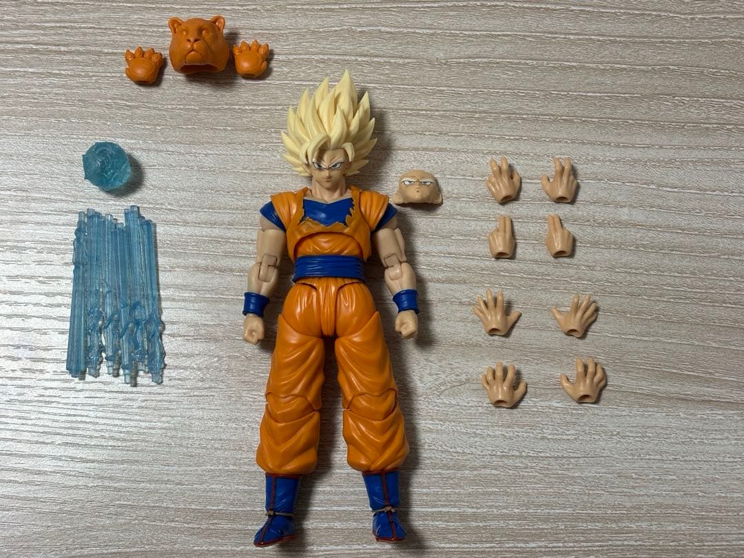 s.h.figuarts同サイズ ドラゴンボール スーパーサイヤ人 2孫悟空