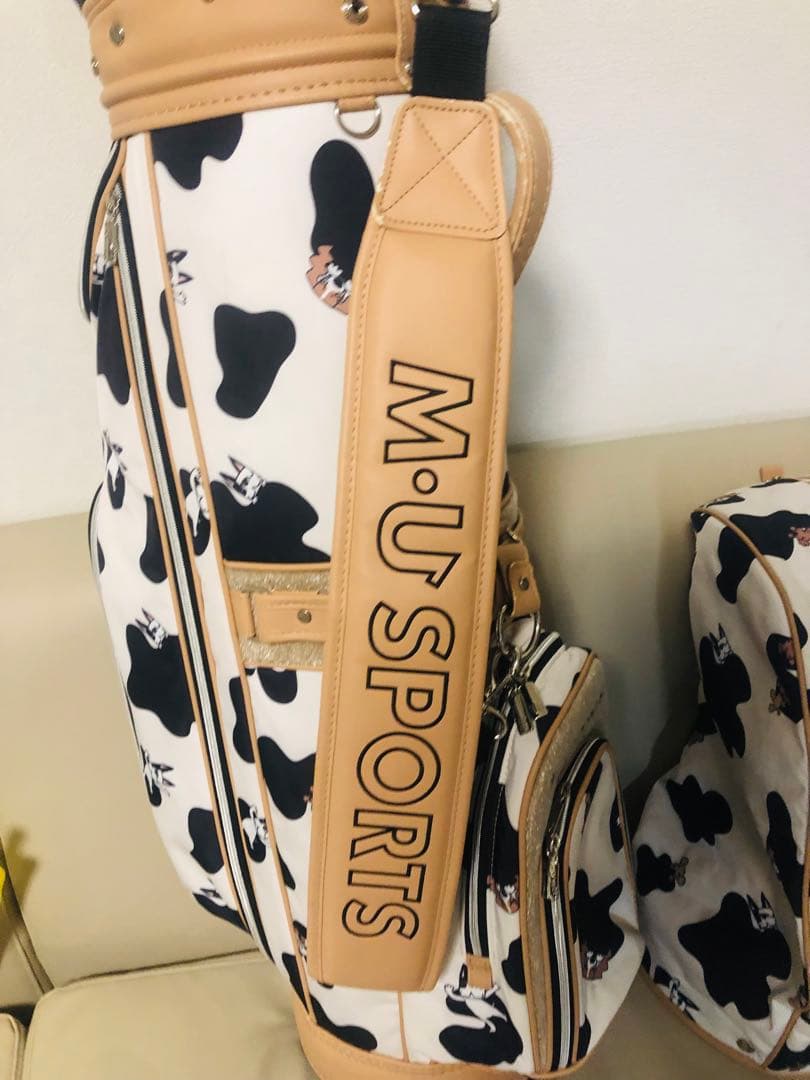 3姉妹mama　廃盤希少　M.U.SPORTS 牛柄 ゴルフバッグ　美品