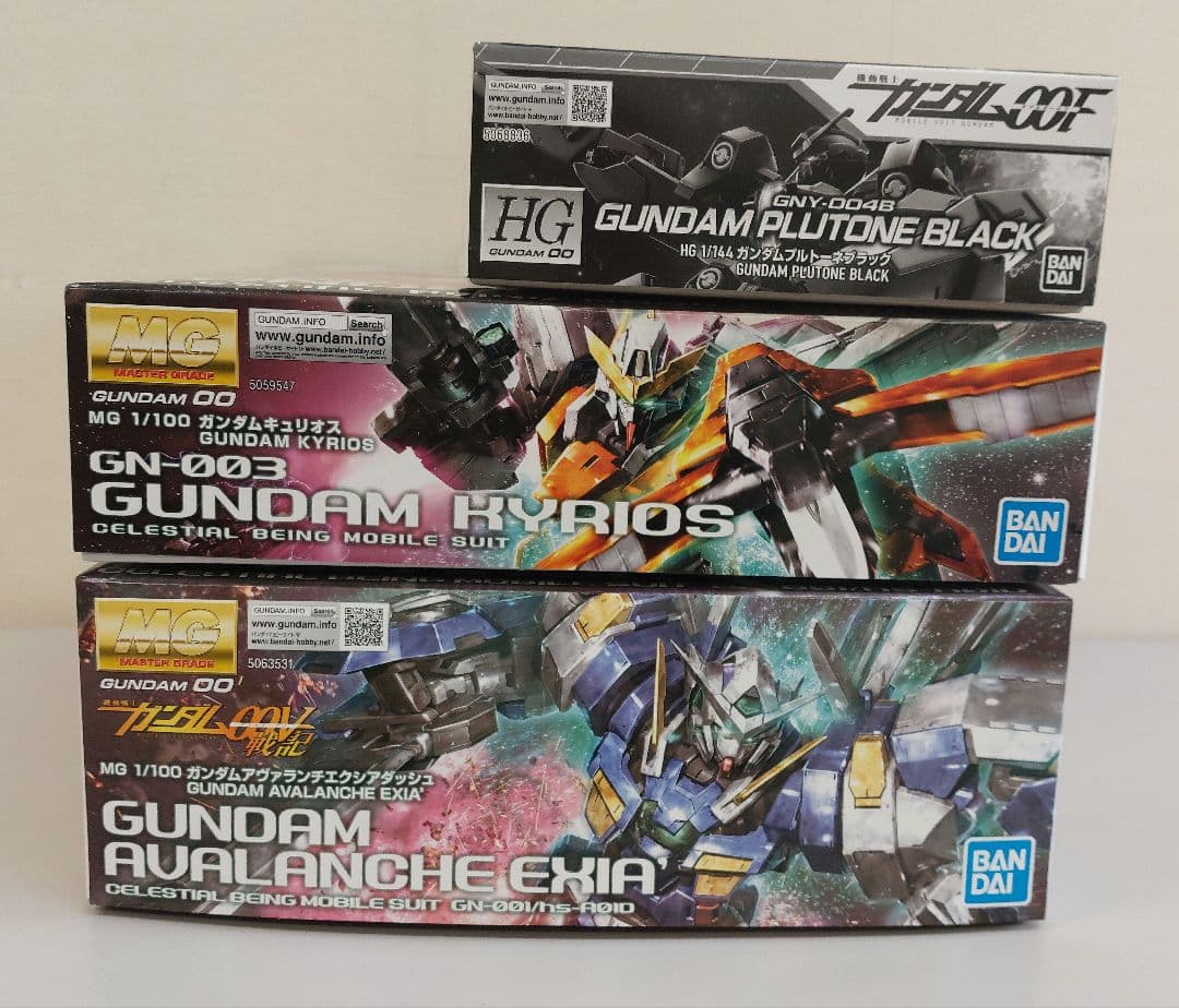 ＭＧ 1/100 ガンダムアヴァランチエクシアダッシュ　ガンダムキュリオ　他