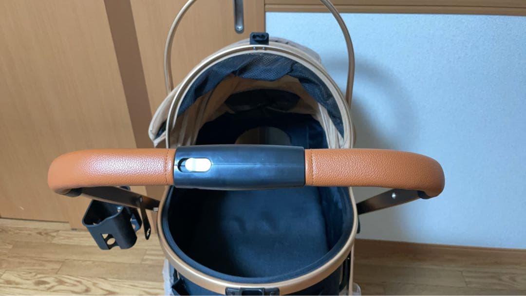 犬猫用ペットカート　折り畳み可、取り外し可