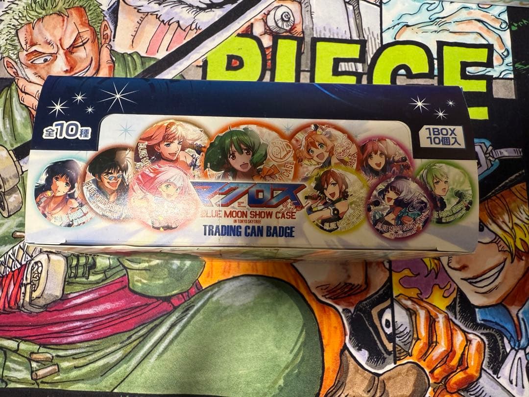 マクロス35th BLUE MOON SHOW CASE トレーディング缶バッジ
