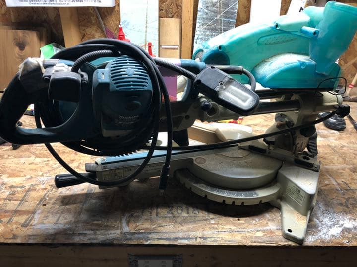 マキタ　切断機