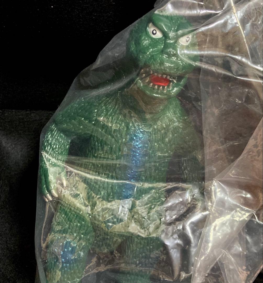 ♤ ギガブレイン 大戦争ゴジラ【 深緑成形/ シルバー 】 ソフビ