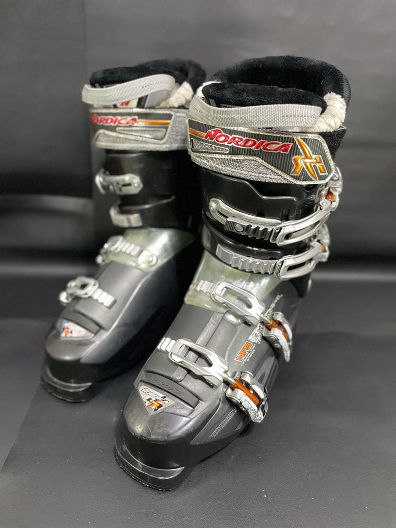 【良品】ノルディカ　NORDICA スキー　ブーツ　NFS 27cm メンズ