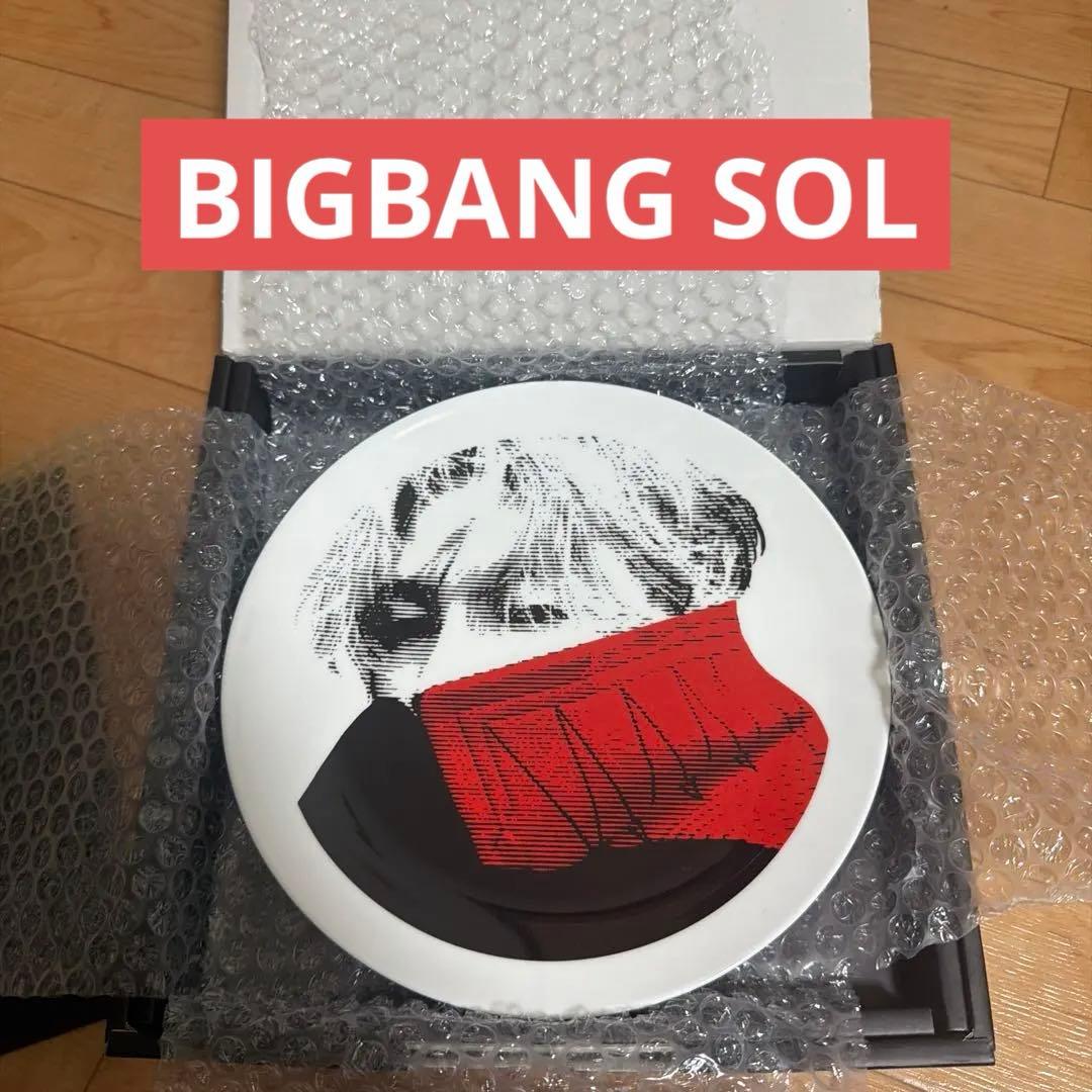BIGBANG プレート　SOL TAEYANG ヨンベ　PLATE AtoZ