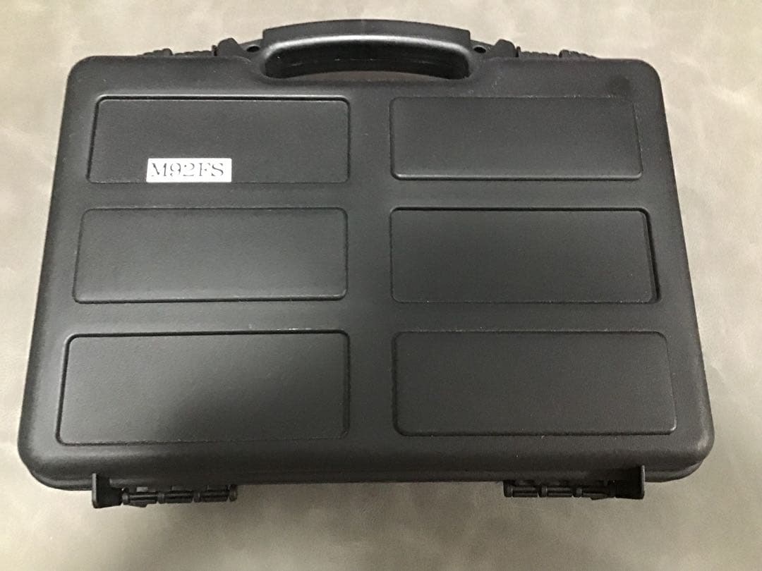 ウエスタンアームズ ベレッタM92F ハードケース付き