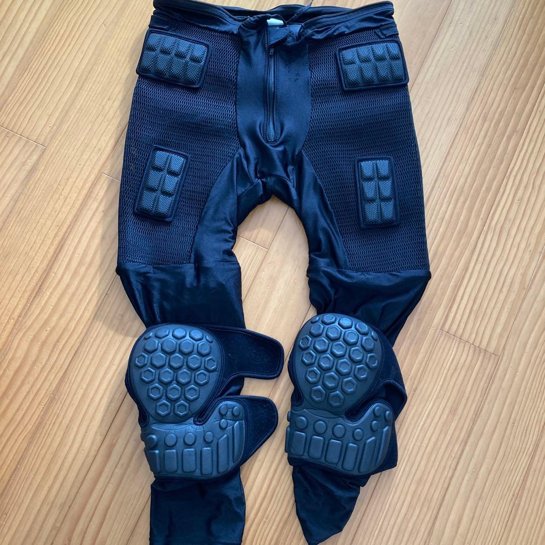 鎧　スノーボードプロテクター