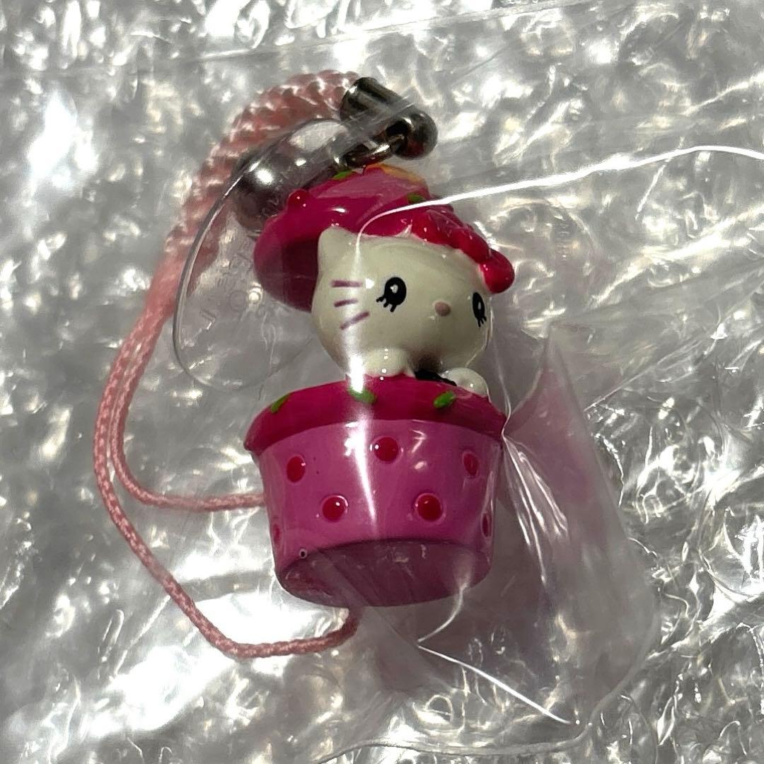 USJ ストラップ キティ カップケーキ