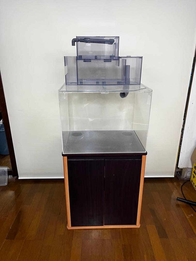 アクリル水槽 上部濾過槽　キャビネット付き　引き取り限定