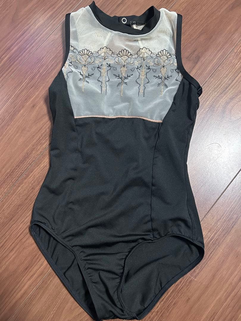 チャコット 刺繍入り レオタード 150