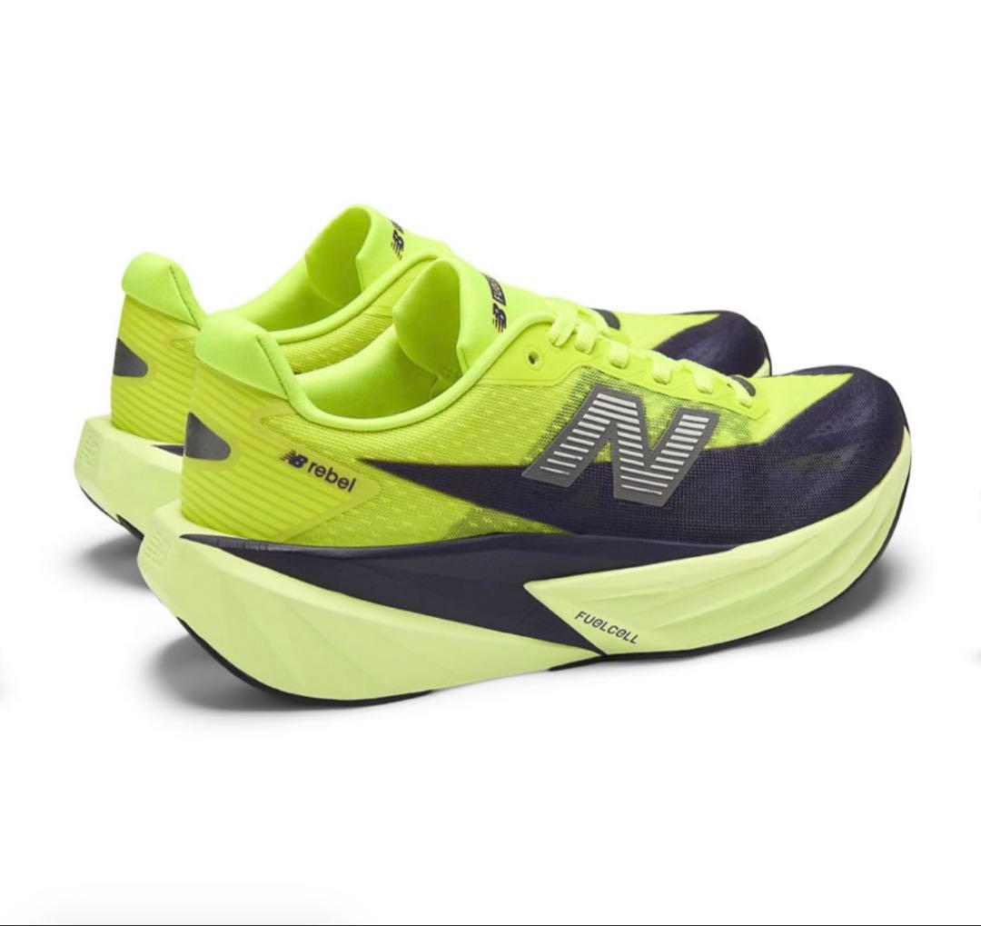 新品未使用品　New Balance WFCX3PE D ランニングシューズ