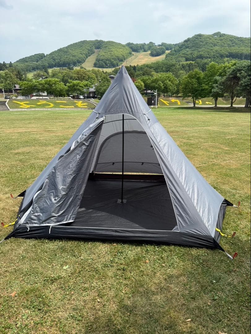 コールマン　ティピー　テント　夏用寝袋2つ,LEDライト,サキュレーター付き