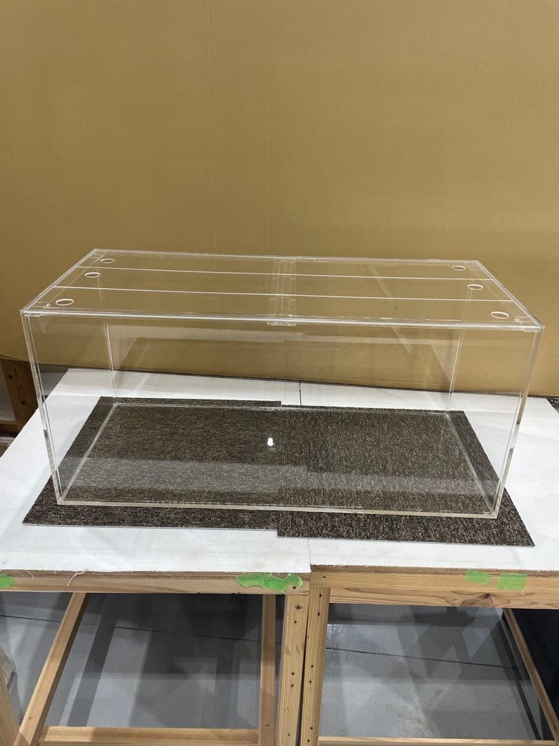 アクリル水槽、オール5mmクリア。