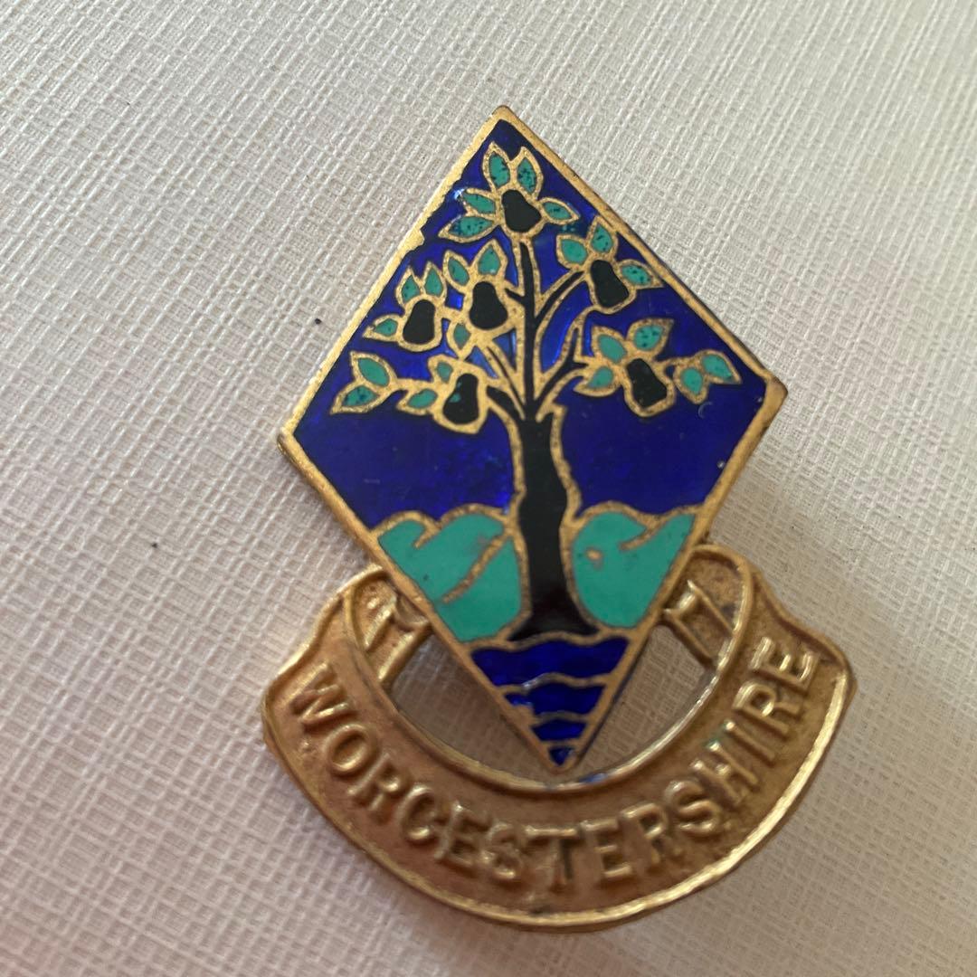 イギリス　Worcestershire関連のヴィンテージエナメルバッジ