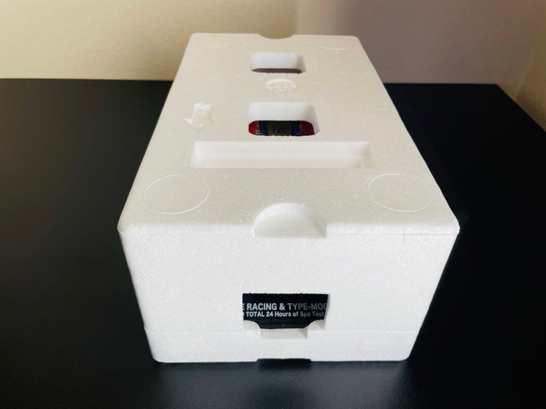 ミニカー 1/18 GOODSMILE RACING Fate AMG GT SPA24H