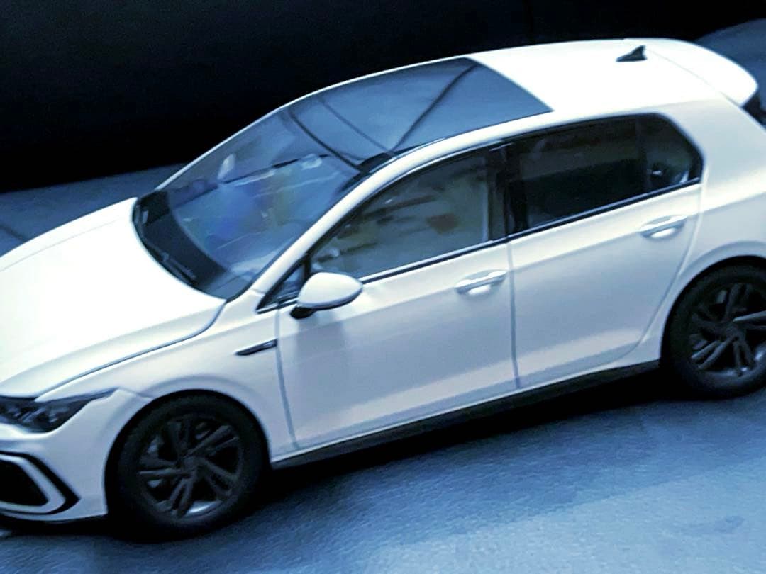 golf8 RラインWhite Volkswagen Golf サンルーフ付き