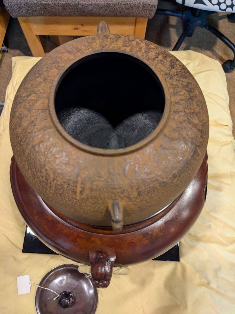 【新品 茶器/茶道具/風炉】平丸釜添 唐銅鬼面風炉 大國藤兵衛作 6代