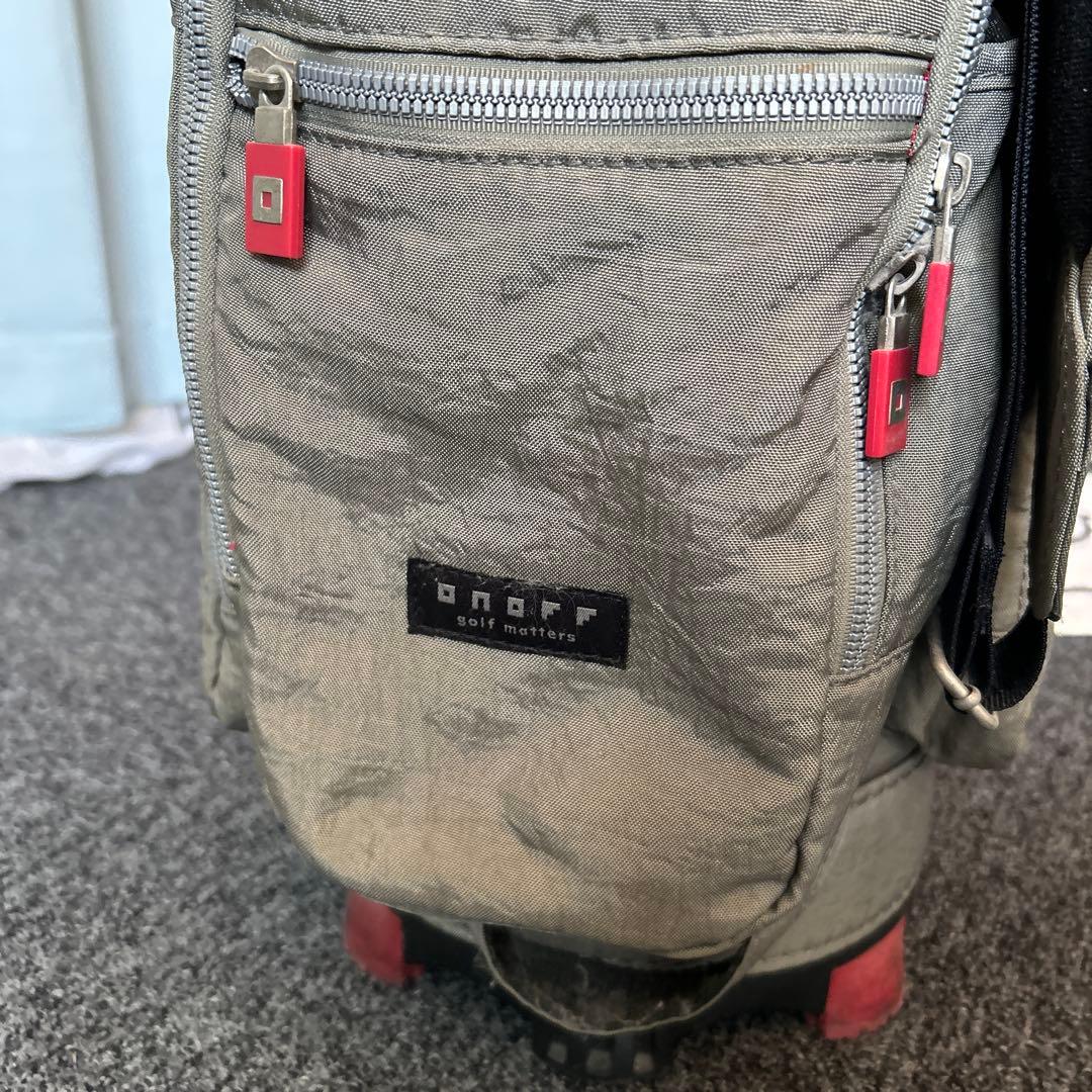 美品！ オノフ　軽量ゴルフキャディーバック（中古品）　メンズ用