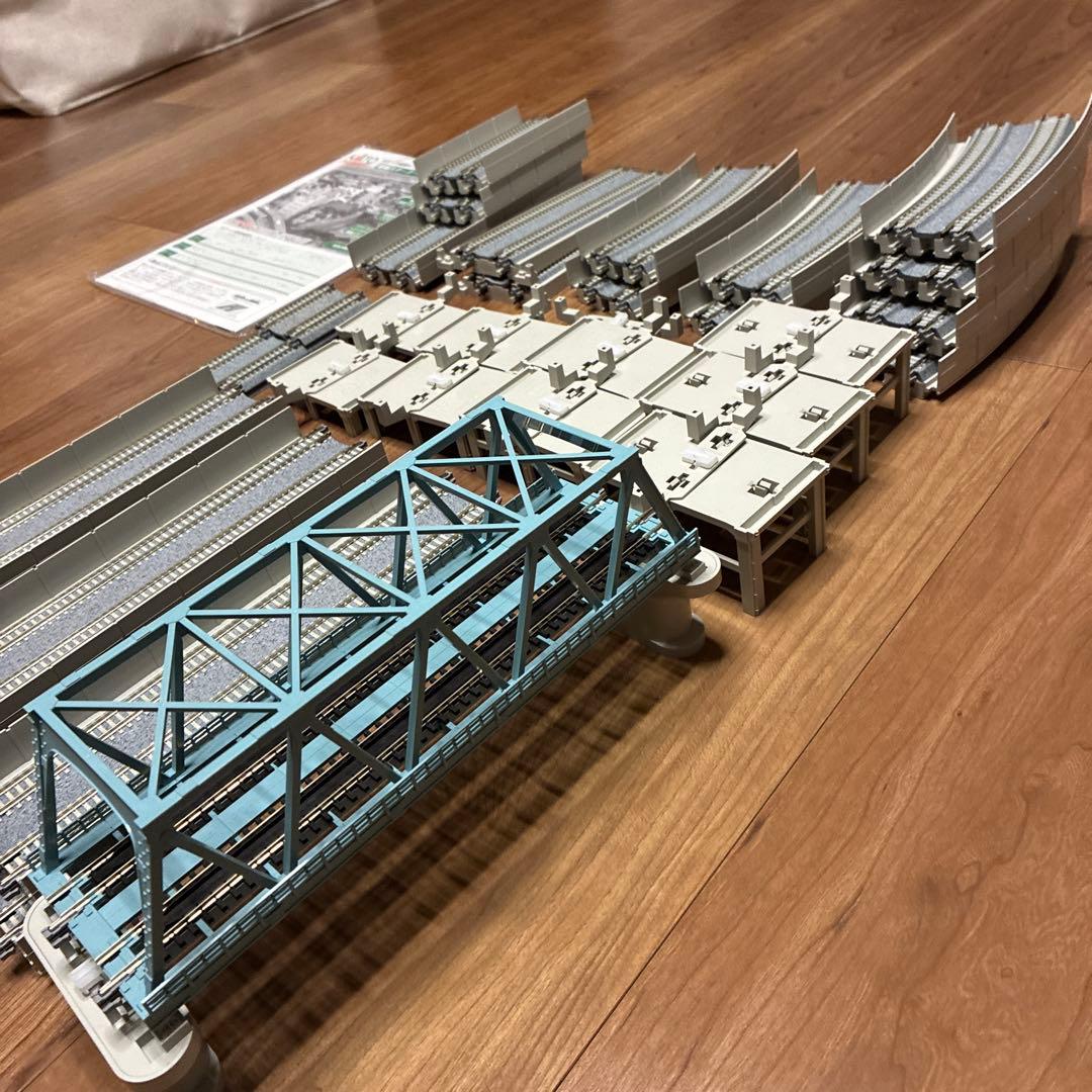 KATO Nゲージ　V12 複線立体交差セット