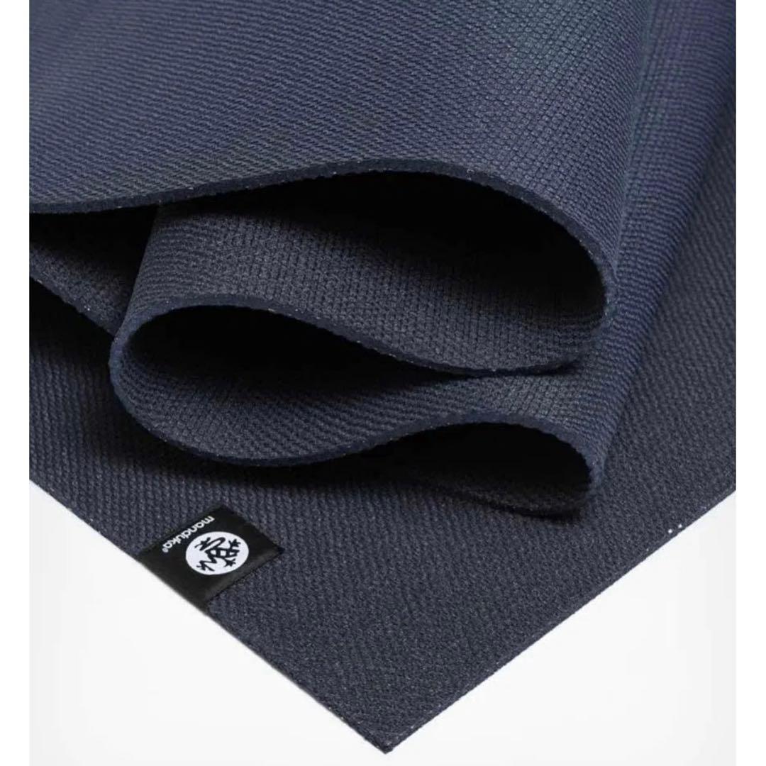 Manduka FOUNDATIONシリーズ ヨガマット 5mm ダークブルー
