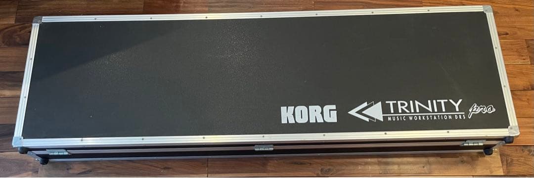 Dora　KORG TRINITY PRO トリニティ プロ 76鍵