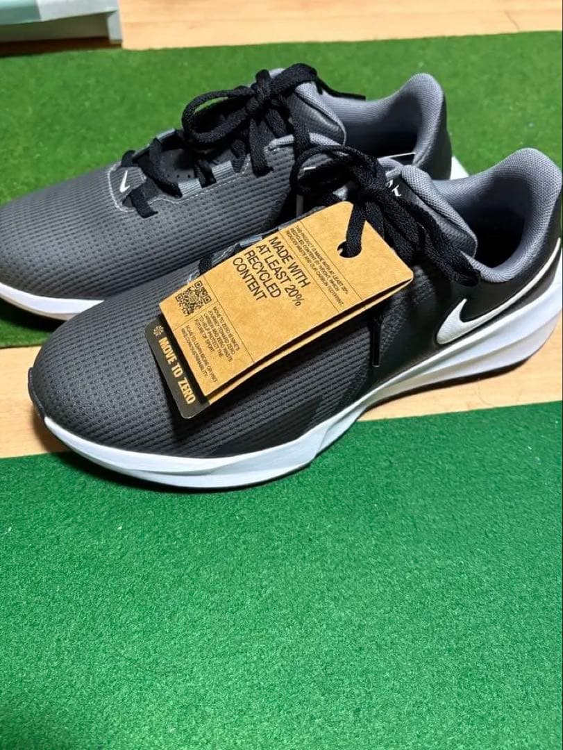 ナイキ　ゴルフシューズ　ブラック　２５センチ 新品未使用