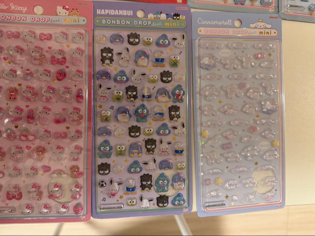 【正規品】ボンボンドロップシール　サンリオ8種類コンプリート＋ハンギョドン1枚