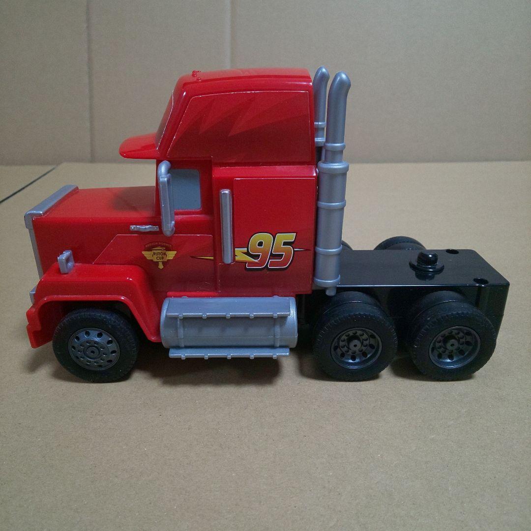 カーズ トミカ 大きなコレクションケース マック たくさんのせよう！大きなマック